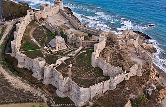 Mersin'in İncisi: Cüneyt Arkın'ın Filmine Ev Sahipliği Yapan Mamure Kalesi Turizme Açılıyor
