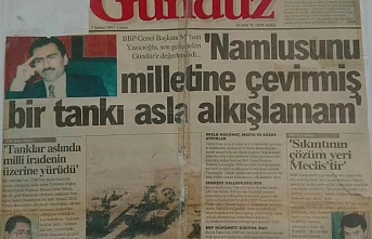 Muhsin Yazıcıoğlu’nun Tarihi Çıkışı: "Namlusunu Milletine Çevirmiş Tankı Alkışlamam!"