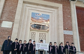 Minik İzicilerden Anlamlı Ziyaret: Sivaslı Yavrukurtlar...